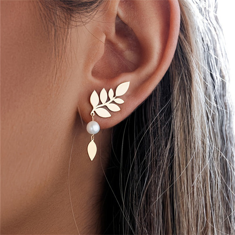 Pearl Leaf Earrings With A Minimalist Chic Design
