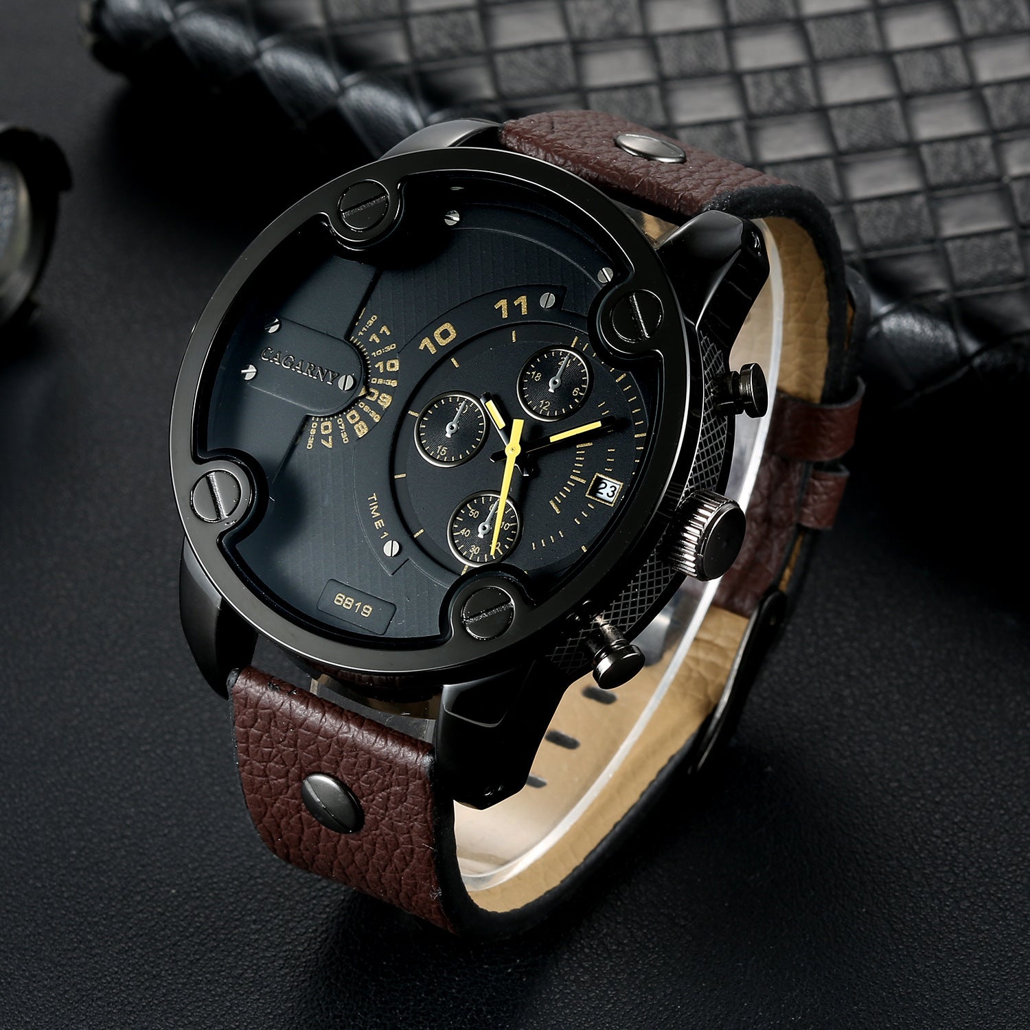 Montre Homme Grand Cadran Quartz Calendrier – Bracelet Cuir Rétro